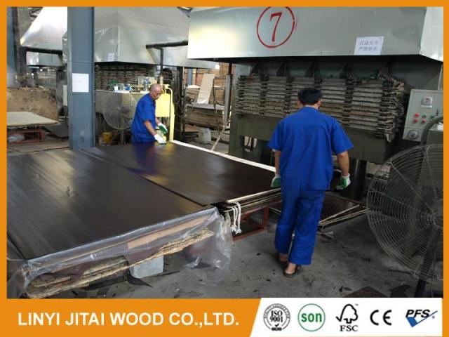 Marine film faced shuttering plywood China manufacturer - 4
