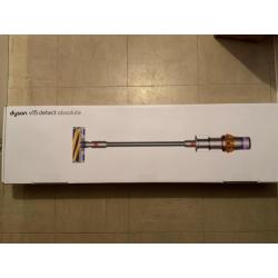 DYSON V15 Detect Absolute Vacuum -  Brand New (With 2 Years Warranty) WHATSAPP: +19202386392