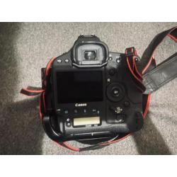 Canon 1dx mark 1 body w/ RRS plate + CF card