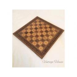 Handmade chess board / walnut wood / hand engraved