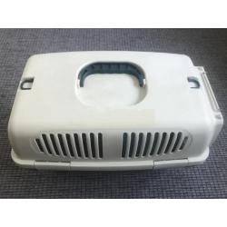 Cat Carrier / Crate