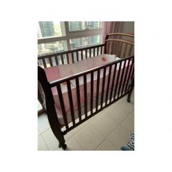 Baby cot / crib for sale