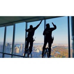 Professional Glass Cleaners In Dubai