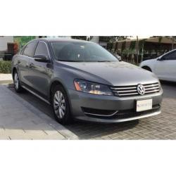 2014 Volkswagen Passat 2 5l I5 for Sale in Dubai