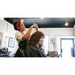 Required Beautician And Hair Dresser in Dubai